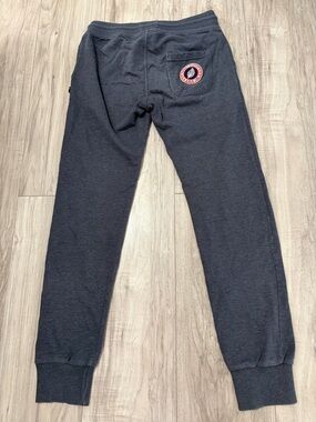 Men's Dark Gray Jogger Sweatpants with Rear Logo Patch